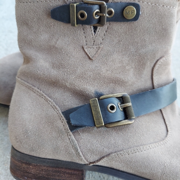 Marc Fisher boots 😃😃😃women's Size 11 - Picture 8 of 9